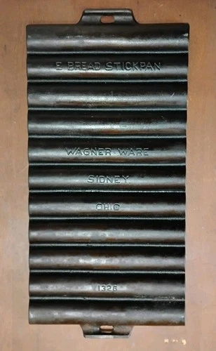 Wagner Ware Cast Iron E Bread Stick Pan 1326 Vintage Antique Large Letters