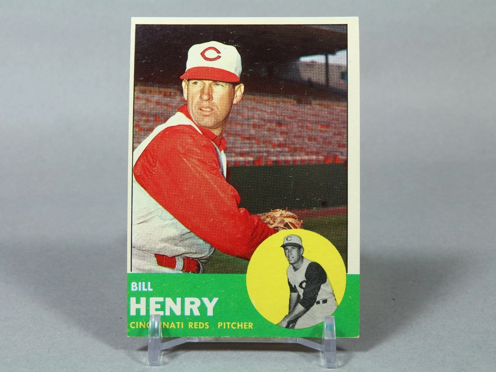 1963 Topps #378 Bill Henry baseball card. Cincinnati Reds. EX