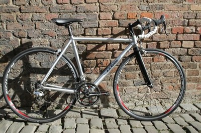 Campagnolo Chorus/Centaur Rennrad   Alu/Carbon   Fulcrum  RH54-Karl Heinz Kunde