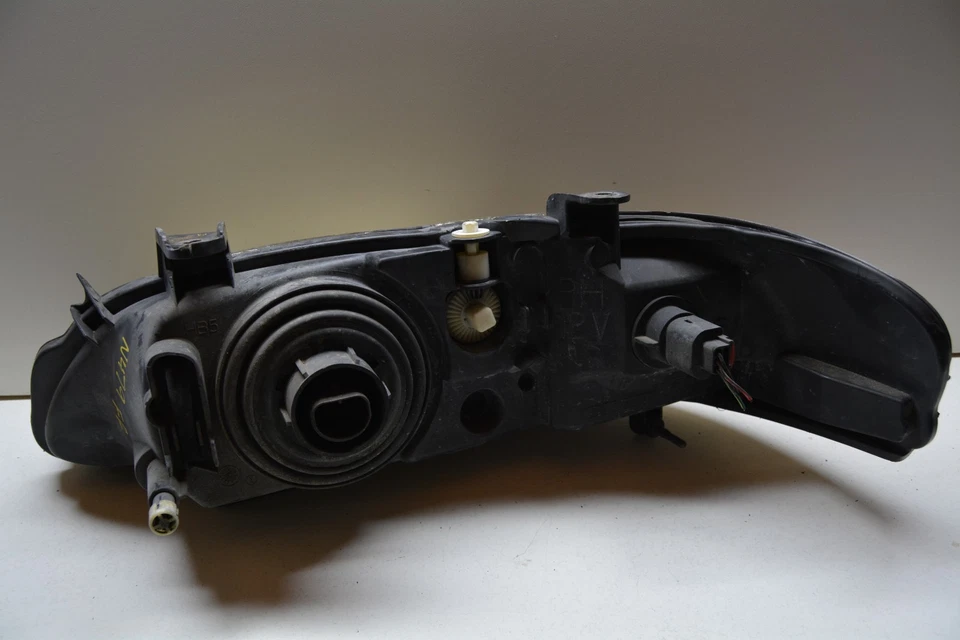 Nissan Sentra 2002-2003 luz de cabeza del lado derecho del pasajero OEM, 114-58896 Foto 4 de 4