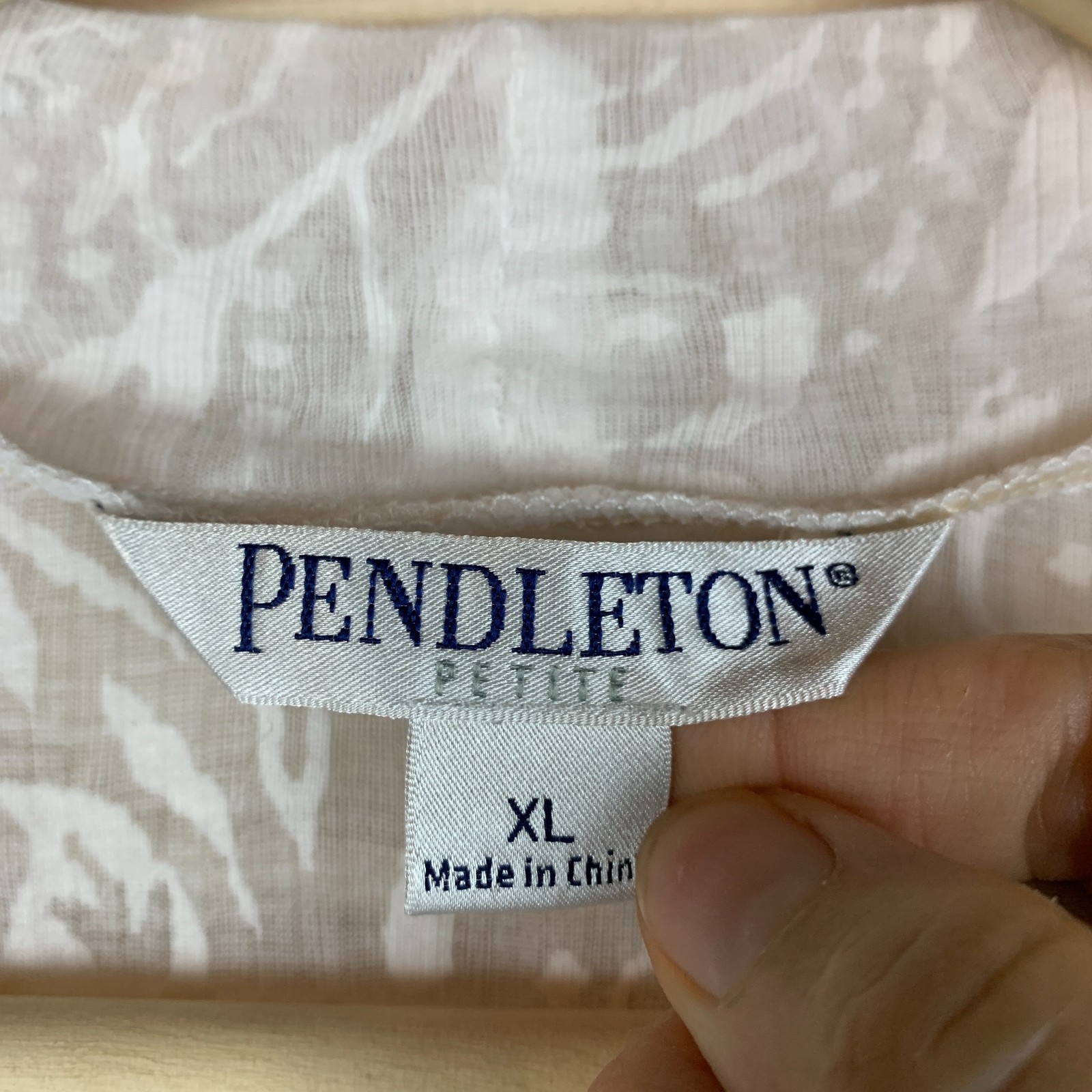 Pendleton Petite Top Extra Large White Sheer Flor… - image 4