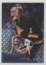 1995-96 Fleer Metal Kirk McLean #152 3k4