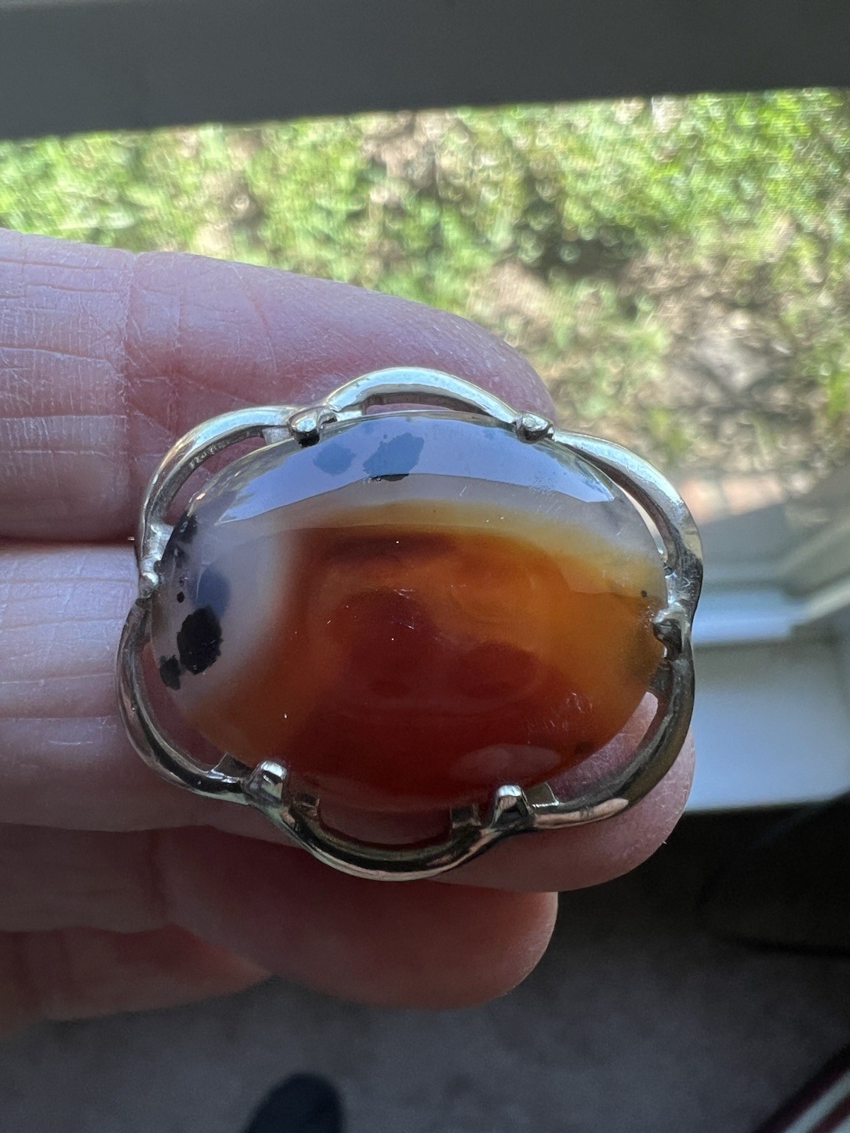 Small Authentic Vintage Agate Semiprecious Gemstone Brooch