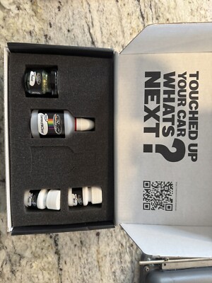 Color N Drive Touch Up Paint - Compatible with BMW Anglesey Green Metallic (P9R)