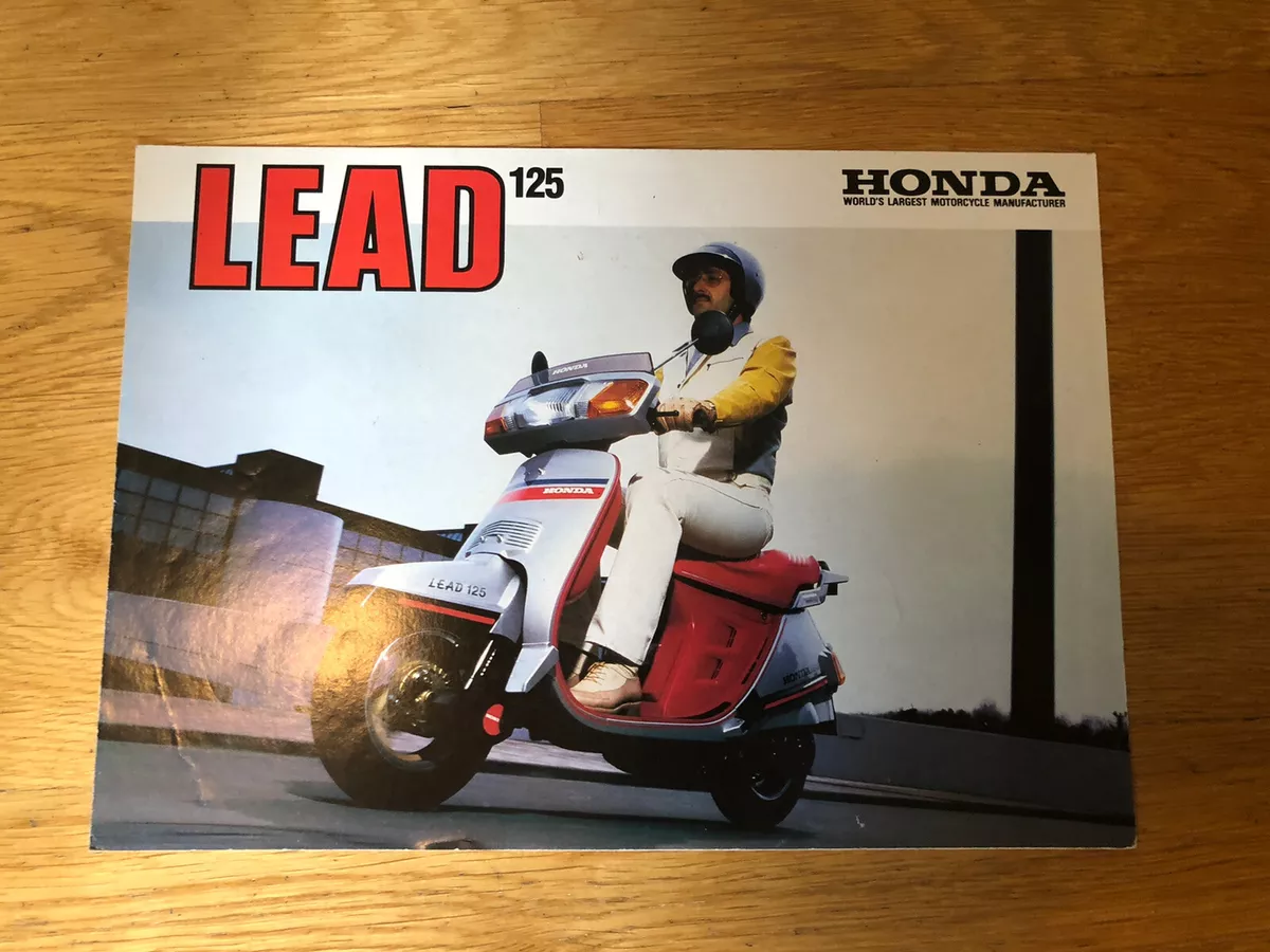Genuine HONDA LEAD 125 Motorcycle Range Sales Brochure 123