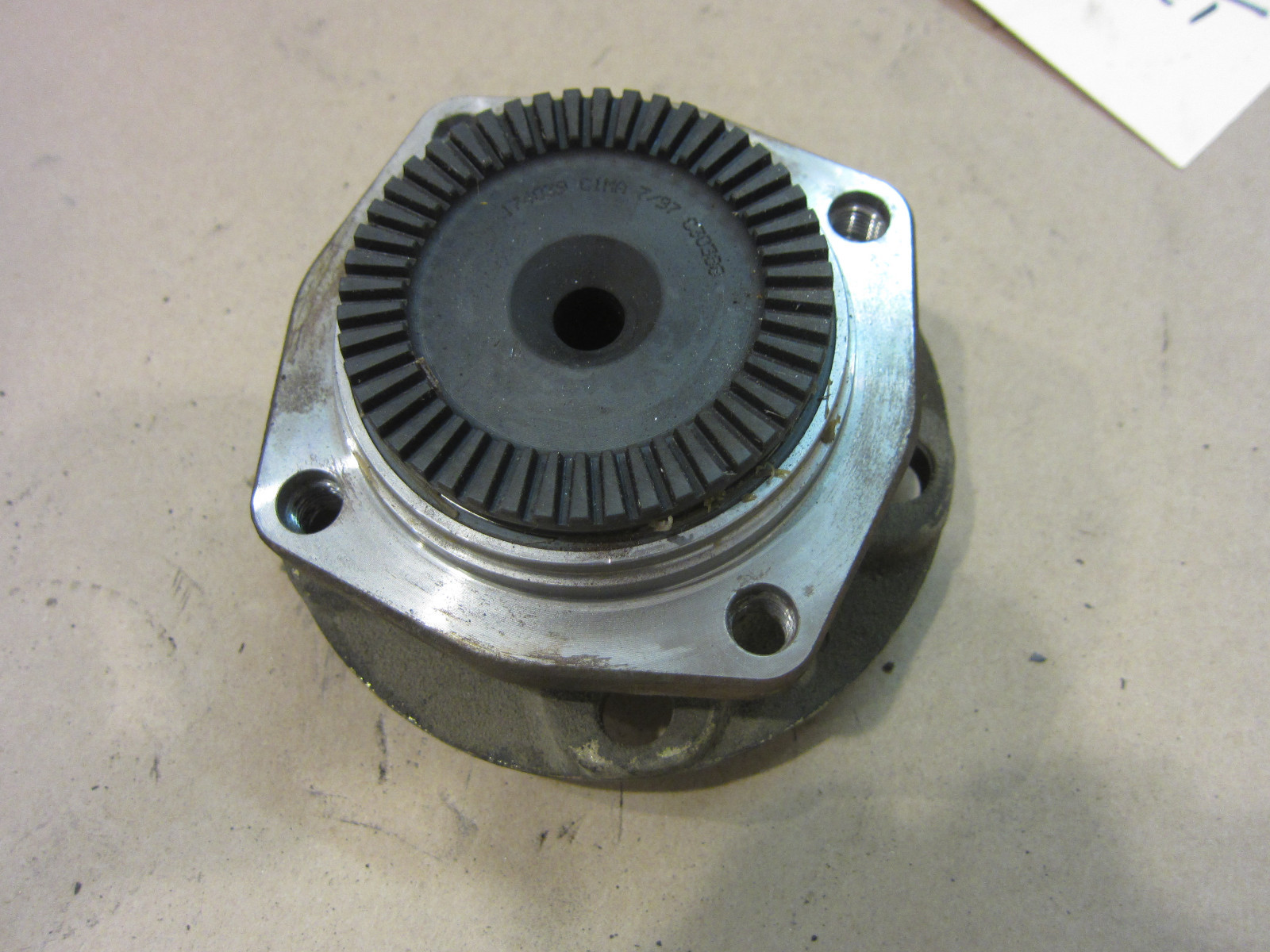 Ferrari 355 5.2 F1  - Front Hub Bearing Complete W/ Gear  - P/N 142882 - 179039
