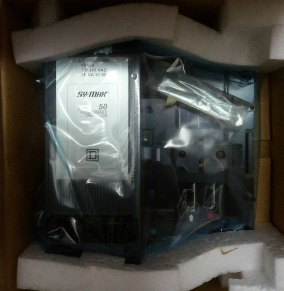 Square D 8005-CP-50-A2  100-240 V CA Modello 50 CPU Sy/Max --SA - Imagen 2 de 3