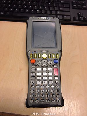 PSION Teklogix 7535 G2 Mobile Computer Barcode Scanner CRACKED DISPLAY EXCL BATT