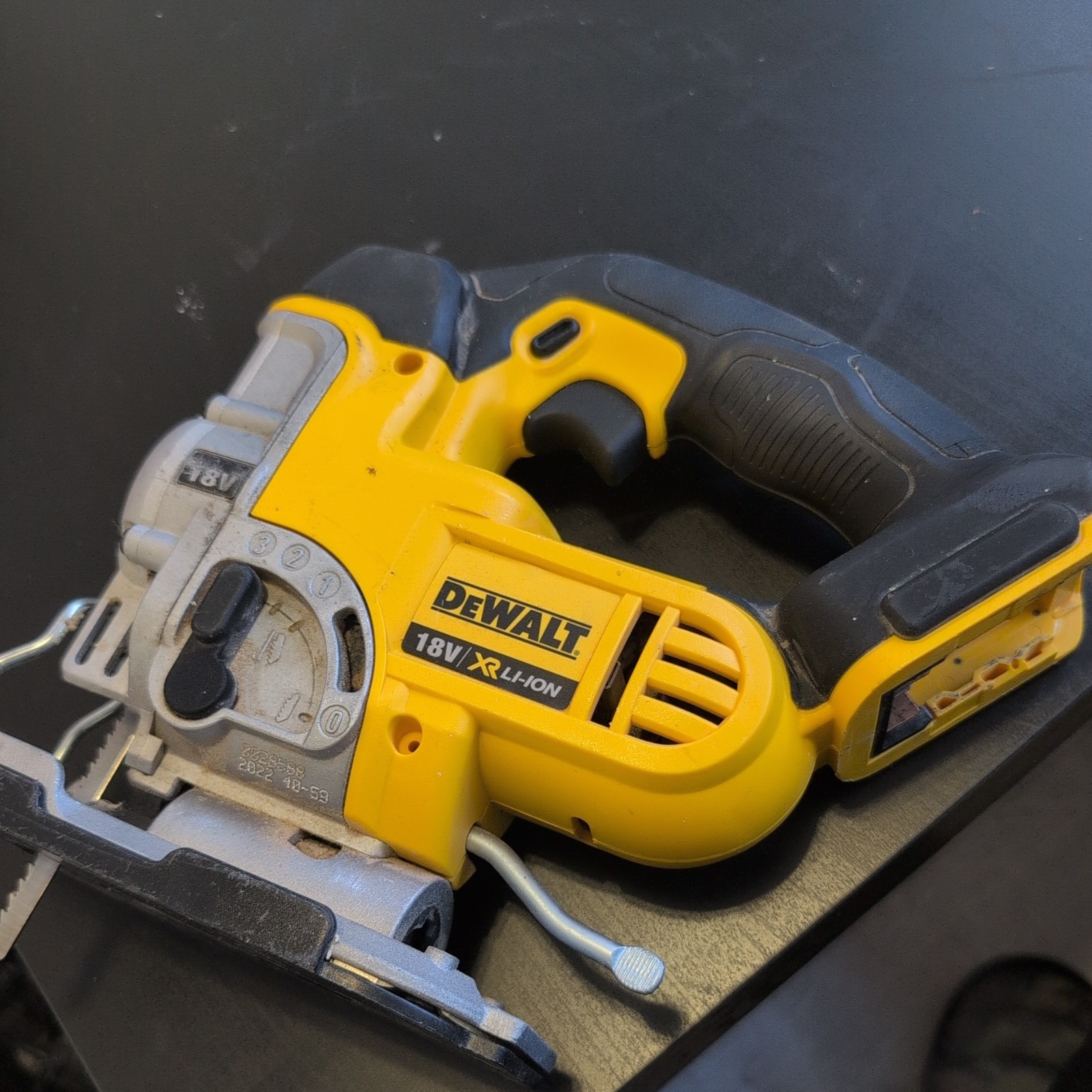 Dewalt DCS331 Jigsaw