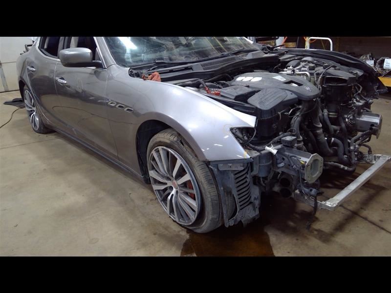 Maserati Ghibli 2016 Front Transmission