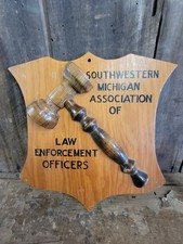 Vintage Wooden Judge s Gavel, Mallet, Auctioneer Award SIGN