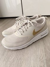 „Nike“ Air Max Thea Damen Sneaker Gr. 38 in Beige/ Gold, Neuwertig 
