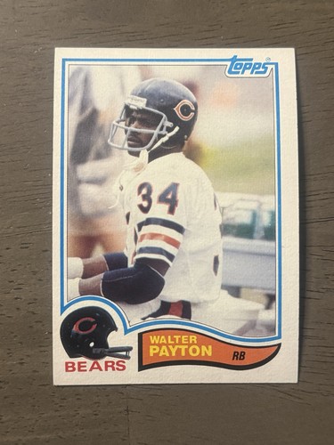 Walter Payton #303 1982 Topps card