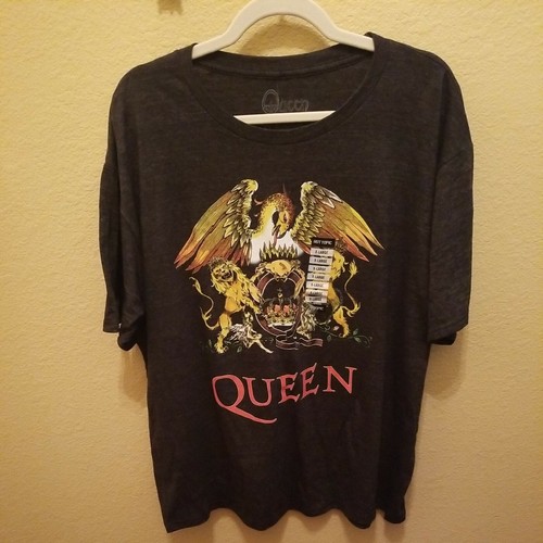 Hot Topic Queen Crest Logo T-Shirt Size 
