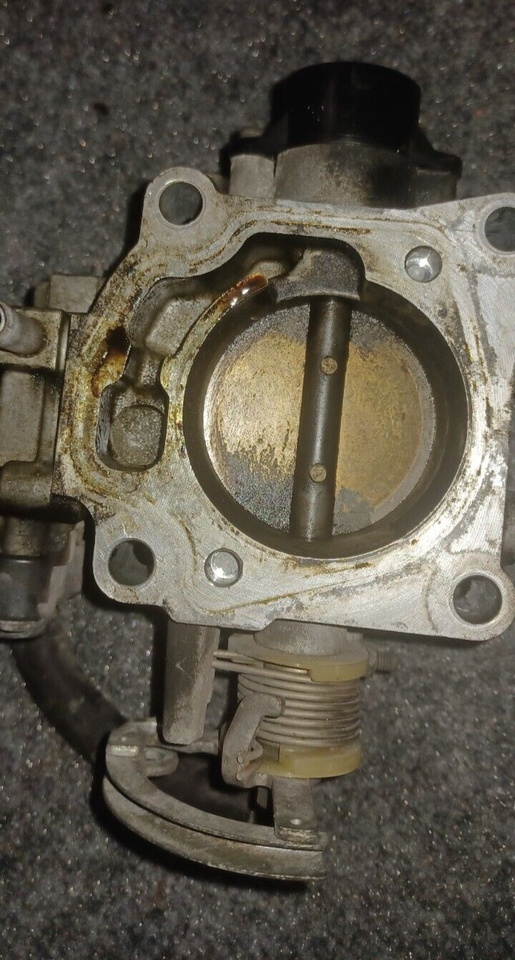 2000 - 2005 Toyota Celica GT 1.8L 1ZZFE Throttle Body OEM | eBay