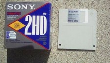 LOT OF 5 SONY 2HD 1.44 MB 3.5" DISKETTES DISKS FORMATTED - DOUBLE SIDED - RARE
