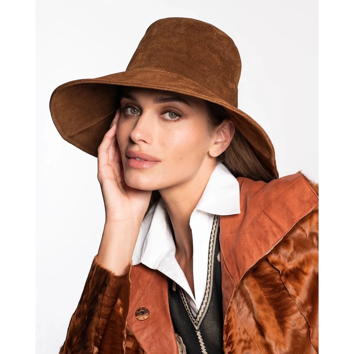 Eric Javits Suede Women display picture 1