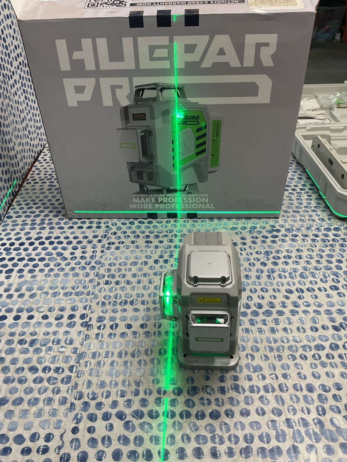 HueparPro Laser Level 3 x 360 Self Leveling Green Beam Laser Tool