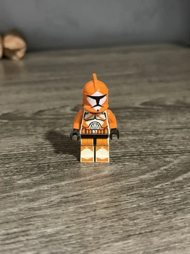 LEGO Star Wars MINIFIGURE- Orange Bomb Squad Clone sw0299 (2011)