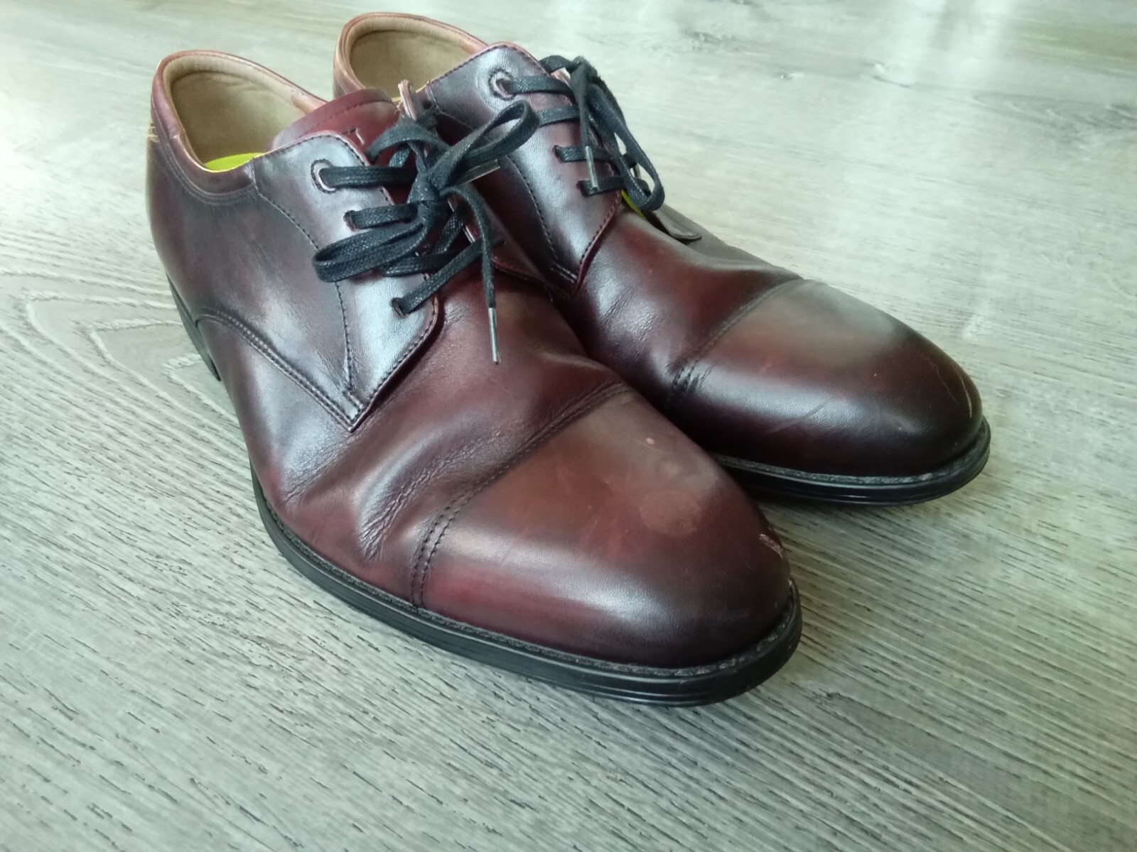 amelio cap toe oxford