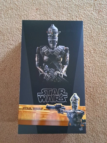 HOT TOYS IG-11