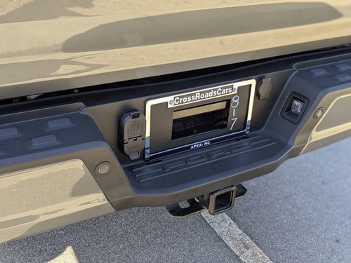 2025 Ford F-150 Lightning XLT - Picture 34 of 40