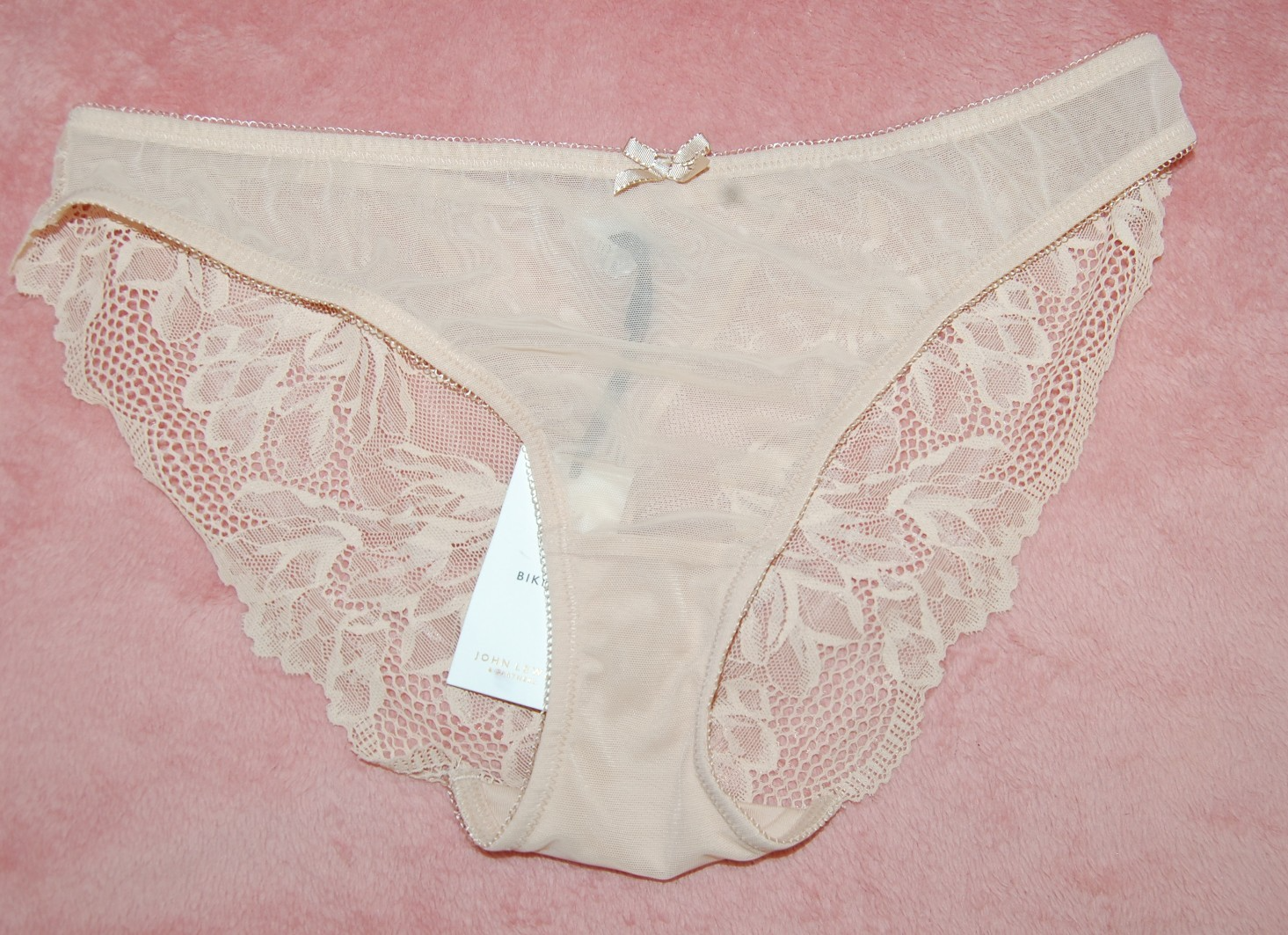 Winnie Bikini Briefs Natural Size UK 12 EUR 40 BNWT