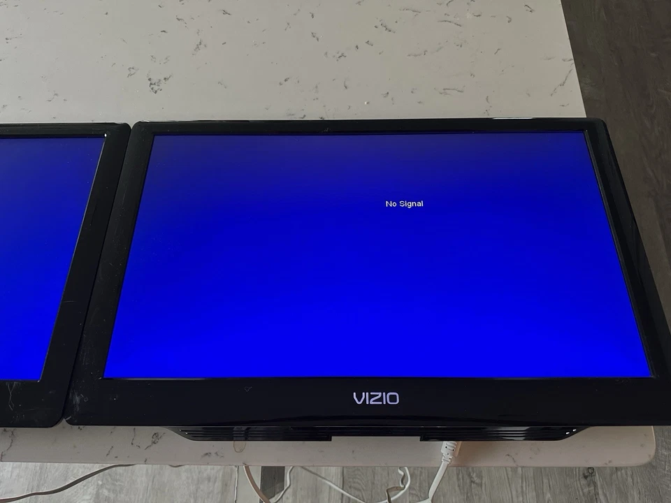 Pair of Vizo 22 E220MV LED TVs with Power Supplies Tested Works - Image 3 of 4
