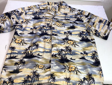 Disney World Hawaiian Camp Button Down Floral Palm Trees Shirt Sz L