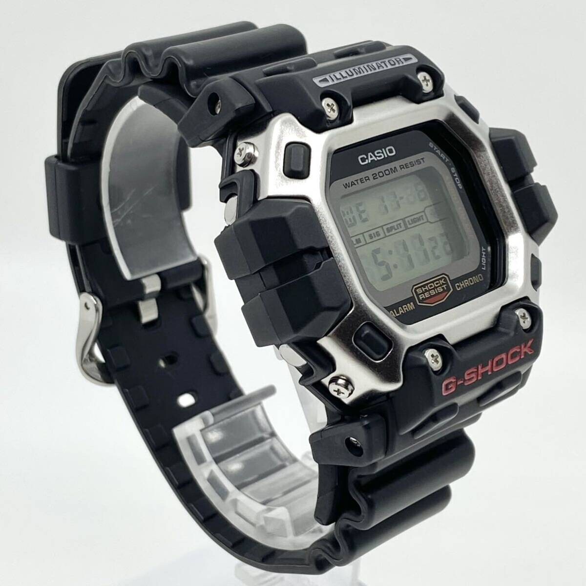 時計 G-SHOCK DW-8300 hqdefault.jpg