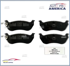 Rear Ceramic Brake Pads Kit 1996-2002 Ford Crown Victoria Lincoln Town Car SET