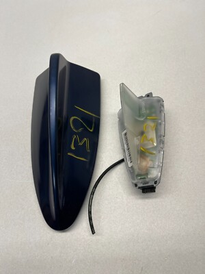2011 MW X3 F25 EXTERIOR SHARK FIN ANTENNA MODULE BASE OEM 2011 - 2017  