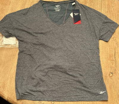 Reebok ActivChill + Cotton Short Sleeve Training Top Navy Women s Large NWT