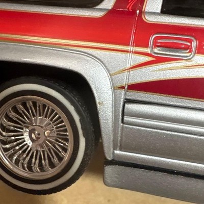 2000 Chevy Suburban Lowrider 1:24 | eBay