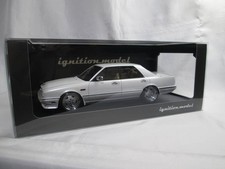 Ignition model 1/18  Nissan Cedric Cima Y31 Pearl White 898236