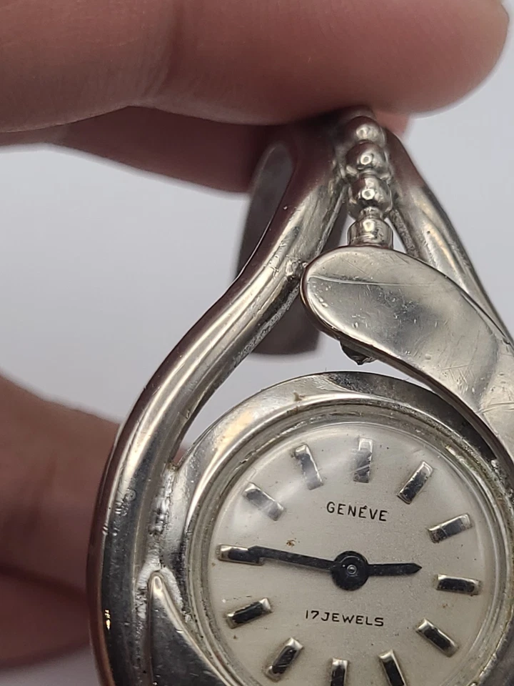ВИНТАЖНЫЕ женские механические часы-манжеты Geneve с 17 камнями на запчасти или для ремонта - Изображение 4 из 4
