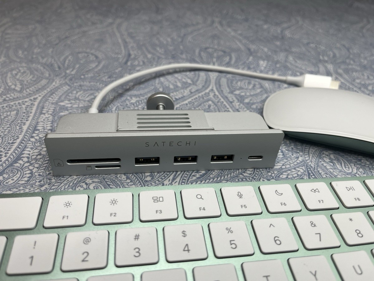 Genuine OEM Apple Magic Keyboard A2450 , Magic Mouse A1657 & Clamp