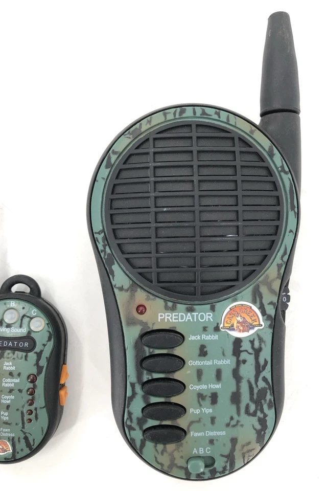 Cass Creek Predator Electronic Handheld Game Call With Remote Tested - Image 3 of 4