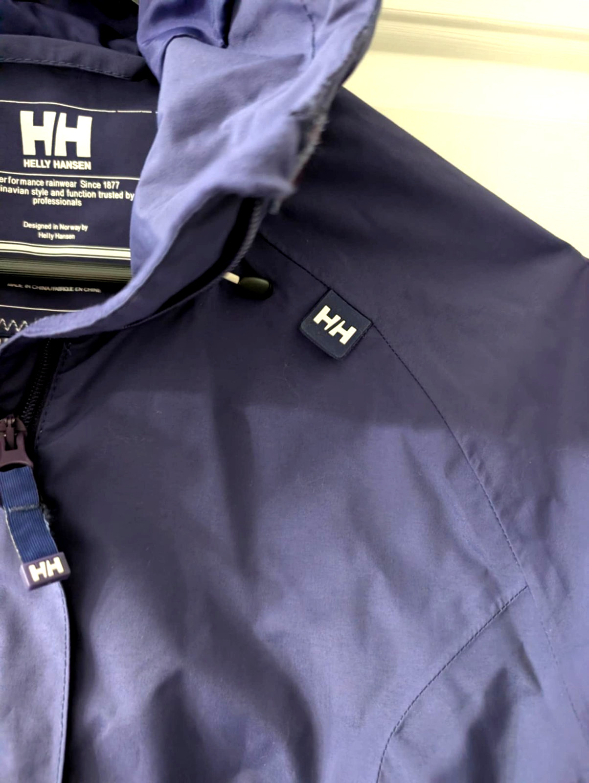 Helly Hansen Helly Tech Performance Hooded Purple… - image 8