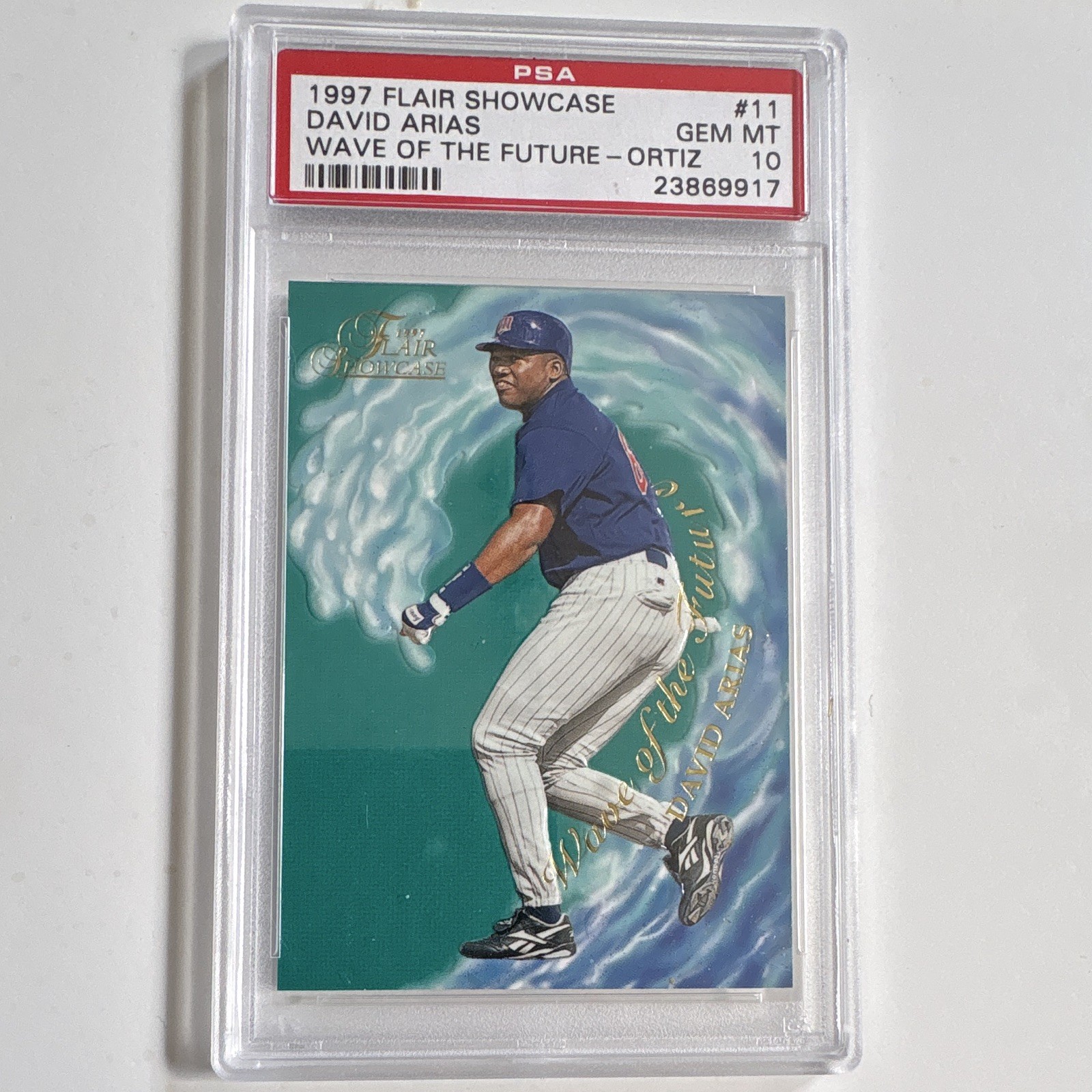 Fleer 1997 Flair Showcase Wave of the Future David Ortiz #11 Rookie PSA 10