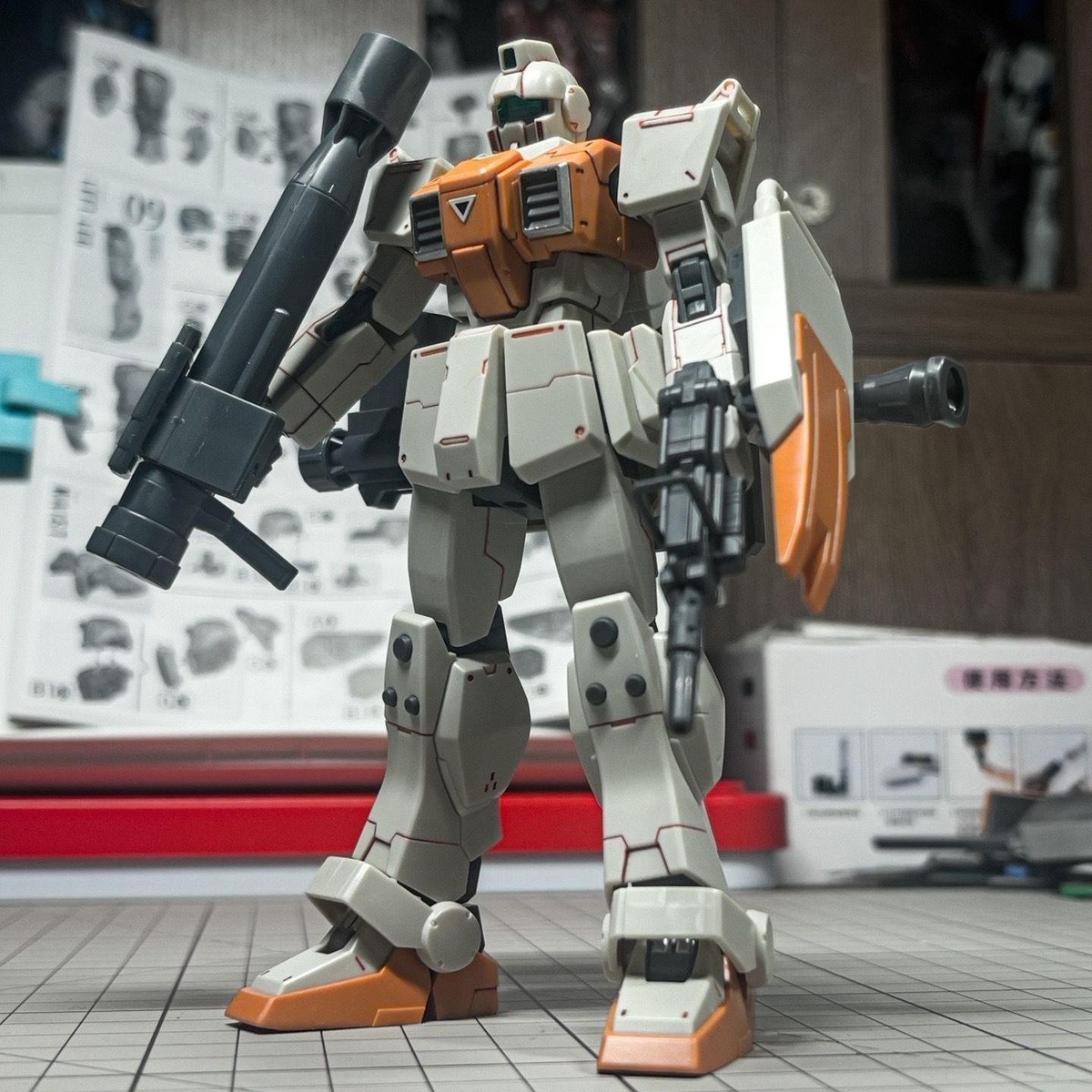 KK Model RGM-79G HG GM Ground Type 1/144 Model Kit Robot Action