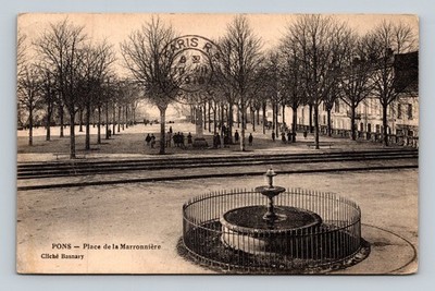 Pons France Place de la Marronnière 1930 Postcard Cliché Basnay