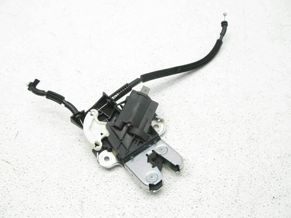04-16 AUDI A4 S4 A5 A6 S4 SEDAN REAR TRUNK ACTUATOR LOCK LATCH RELEASE 060821 - Image 3 of 4