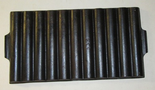 Erie Cast Iron #22 Corn Bread Stick Pan 954 early Pre-Griswold muffin pan 1890 - Picture 2 of 10