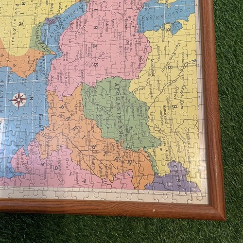VTG PUZZLE MAP - The Near and Middle East - Complete + Framed 25” x 19” - Picture 7 of 9
