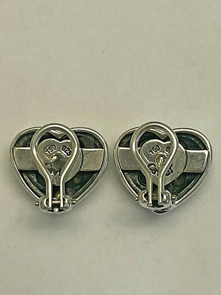 Caviar 18K Yellow Gold and Sterling Silver 925 Heart Ring & Matching Earrings  - Image 3 of 4