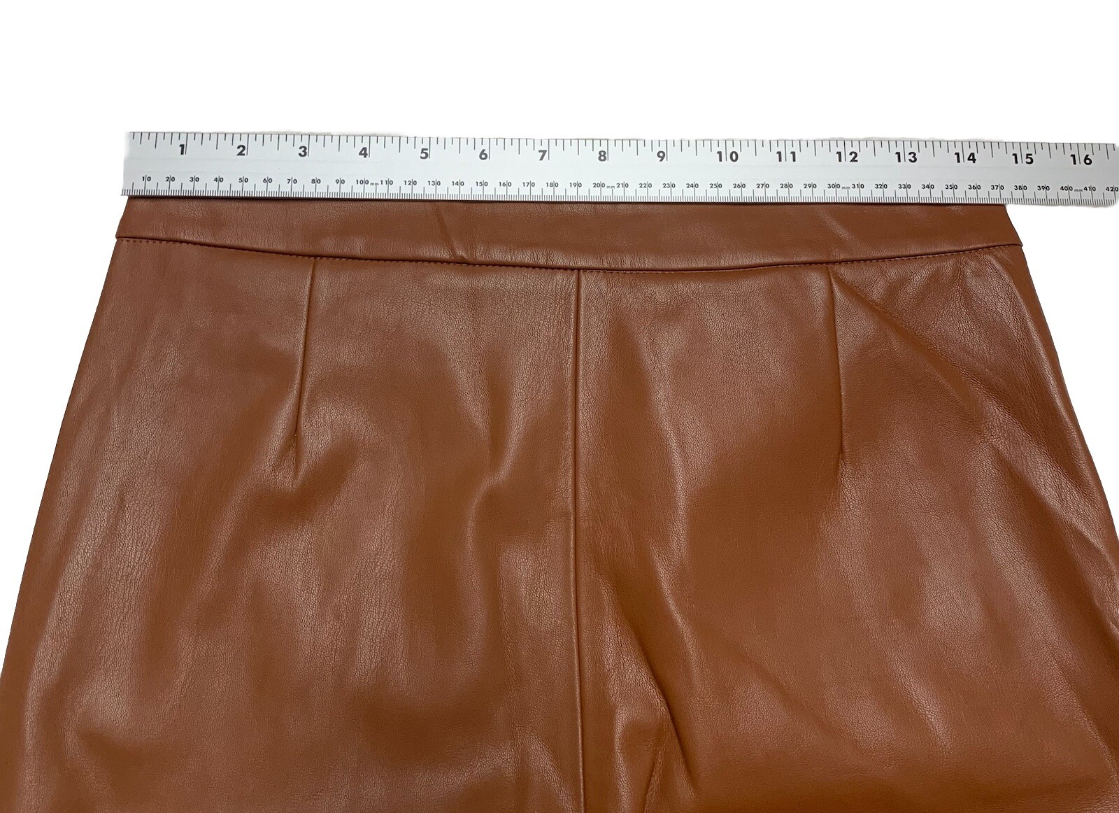 Zara Faux Leather Sz Large  Ankle Length Pants Cut Hem Side Zippers 29 x 27.25 image 9