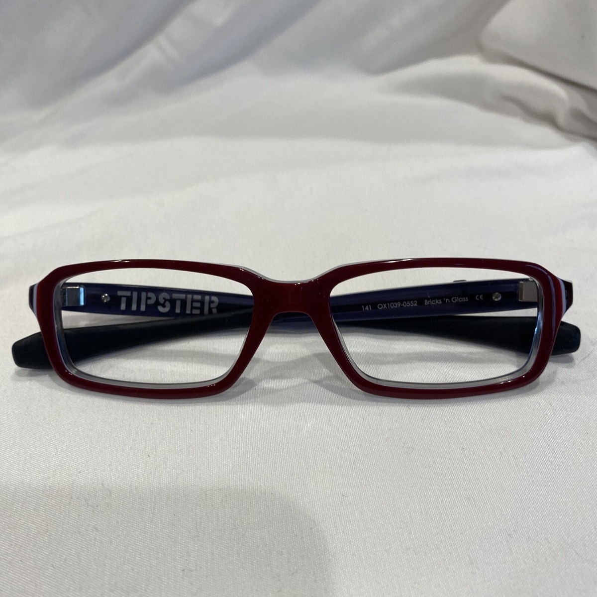 【のんちゃん】オッペン2点 Genuine Oakley Tipster OX 1039-0552 Bricks 'n Glass