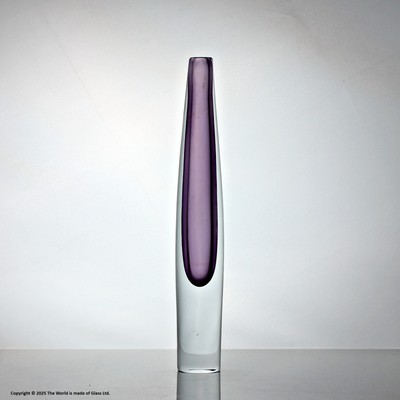 Gunnar Nylund/Asta Strom für Strombergshytan hohe Amethyst Sputnik Vase