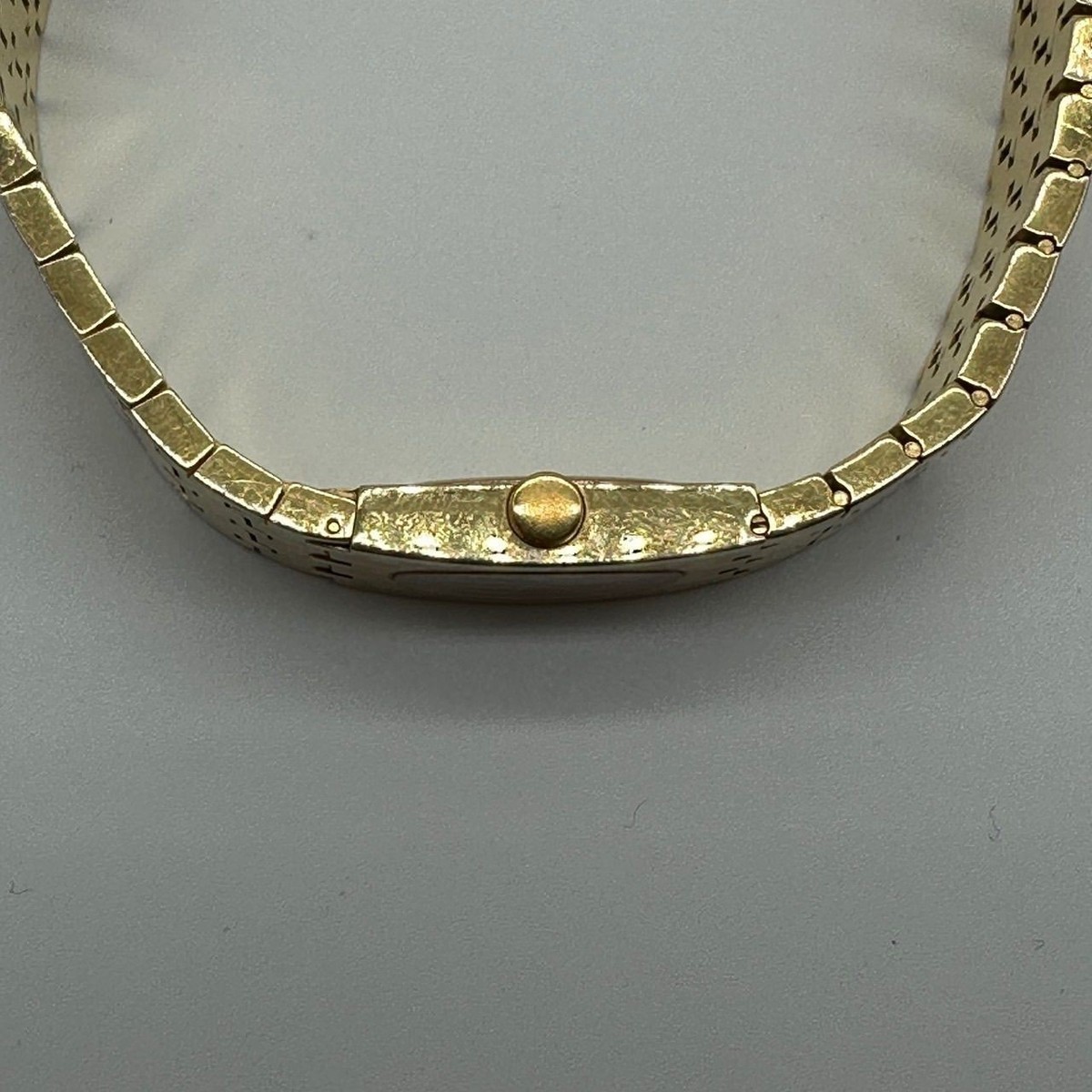 Christian Dior D70-150 Logo Gold Plaque Qz Women's Wrist Watch